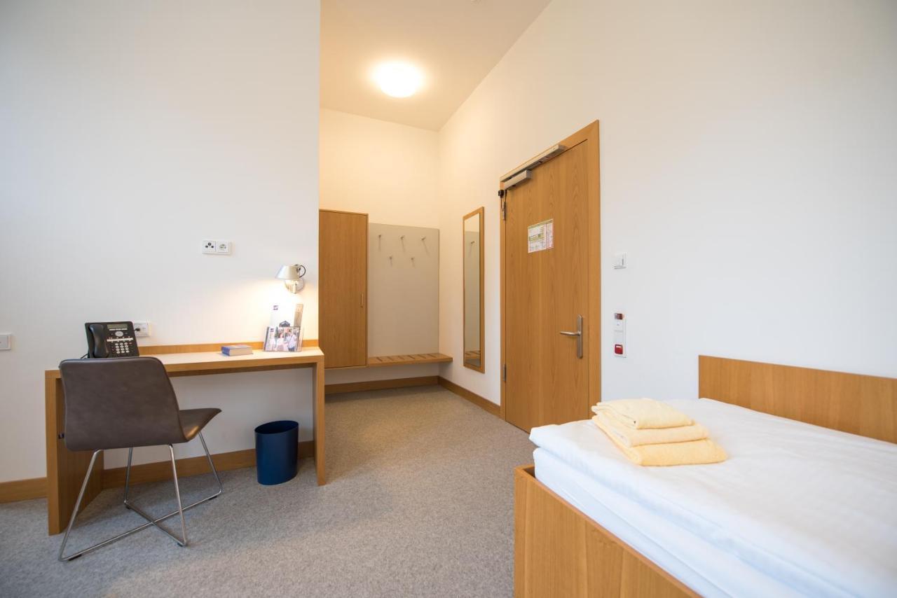 Evangelische Tagungsstaette Hofgeismar Exteriér fotografie